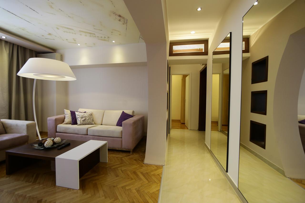 Apartment Piano Belgrad Exteriör bild
